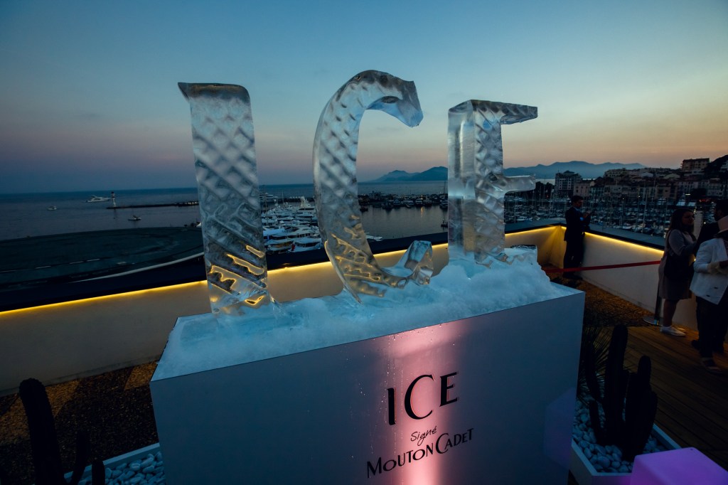 Mouton Cadet Ice Party / David Zagdoun Photographe