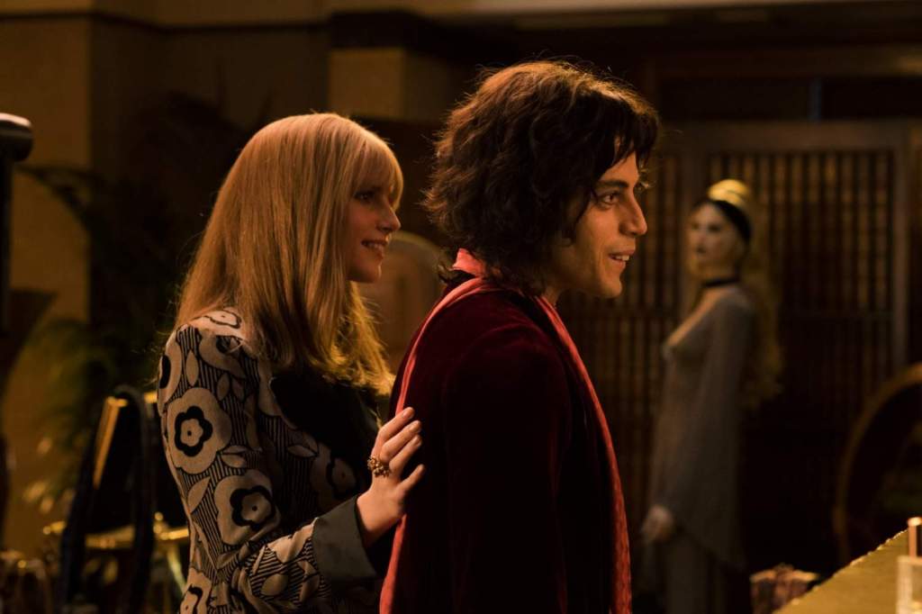 Lucy Boynton as Mary Austen and Rami Malek as Freddie Mercury in Bohemian Rhapsody, 2018 