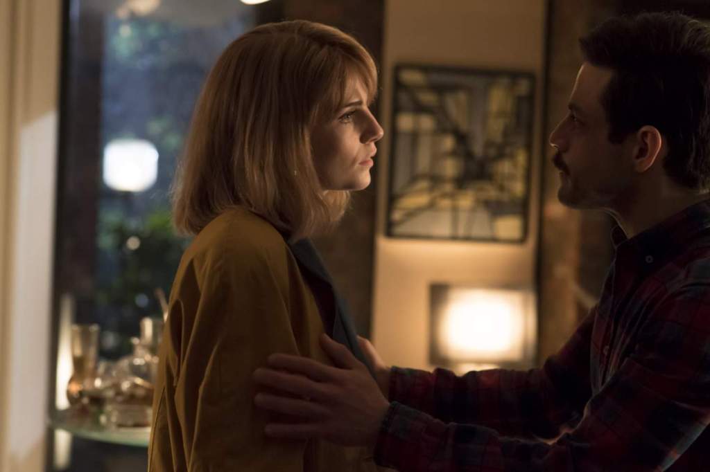 Lucy Boynton as Mary Austen and Rami Malek as Freddie Mercury in Bohemian Rhapsody, 2018